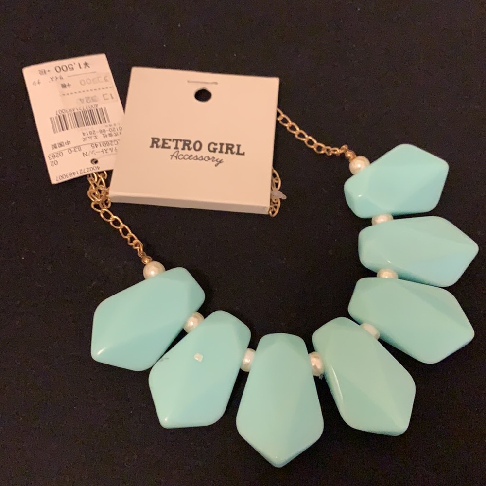 Retro Girl statement necklace from Japan NWT